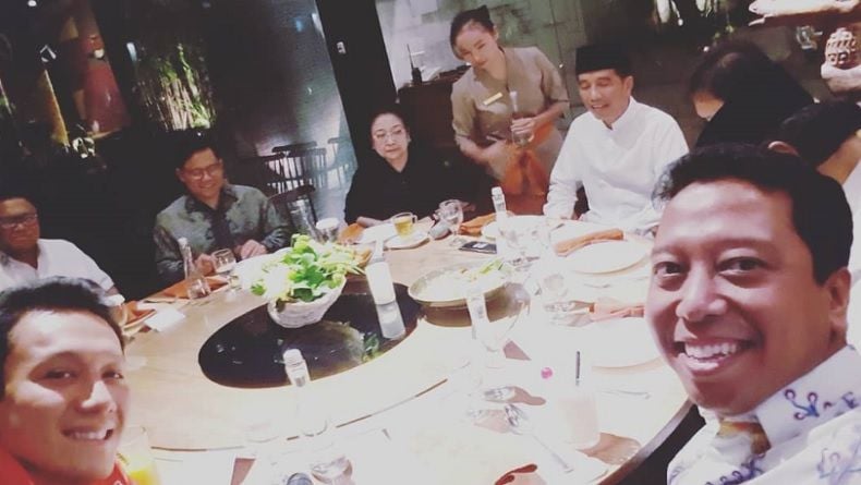 Jokowi Makan Malam Bareng Ketua Umum Parpol Koalisi Indonesia Kerja