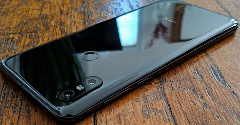 24 Februari, Xiaomi Dikabarkan Luncurkan Mi Mix 3 Versi 5G