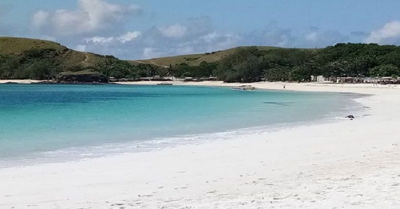 Indahnya Pesona Tanjung Aan, Pantai Eksotis yang Tersembunyi di Lombok