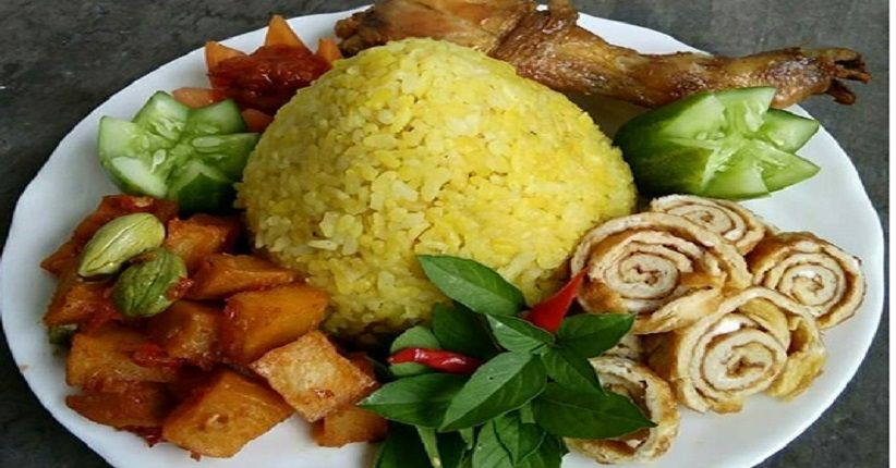 Rahasia Membuat Tumpeng Mini Lezat yang Dimasak dengan Rice Cooker
