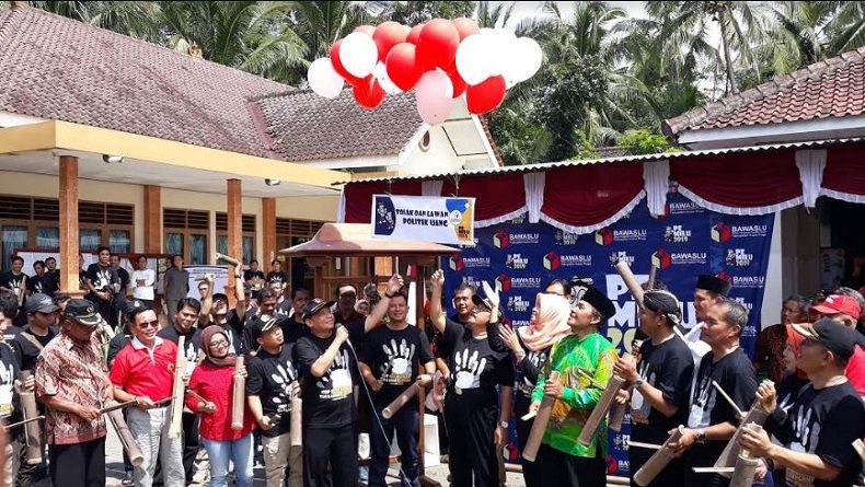 Warga Desa Hargomulyo Kulonprogo Berkomitmen Tolak Politik Uang