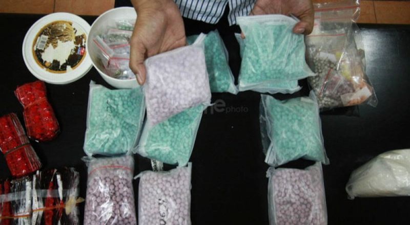 Polresta Banjarmasin Musnahkan 915 Butir Ekstasi dengan Diblender
