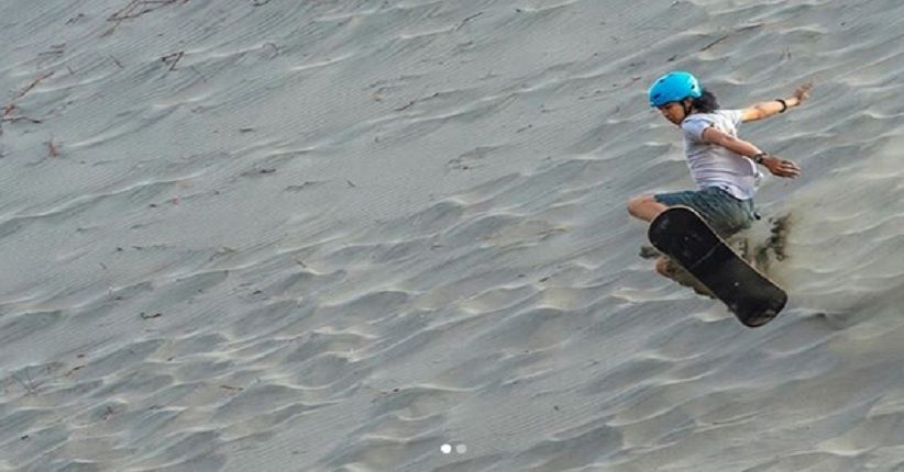 Wisata Yogyakarta, Berseluncur di Gurun Pasir Mini Gumuk Parangkusumo