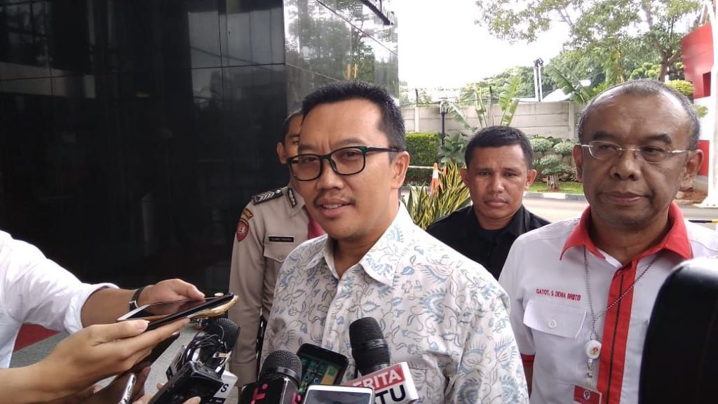 Penuhi Panggilan KPK, Menpora Imam Nahrawi Bawa Dokumen Hibah KONI