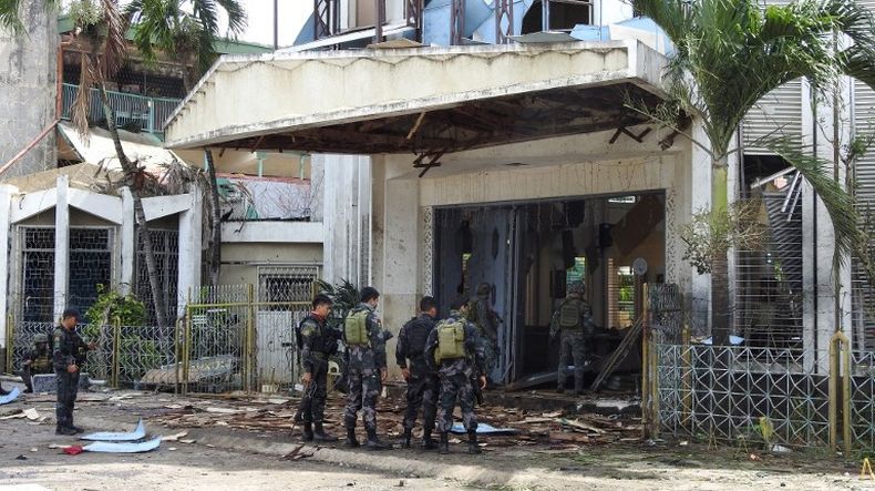 Bom di Gereja Renggut 27 Nyawa, Filipina Bersumpah Hancurkan Teroris