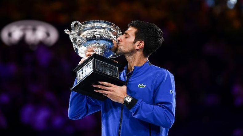 Kalahkan Nadal, Djokovic Raih Gelar Grand Slam Ketiga secara Beruntun