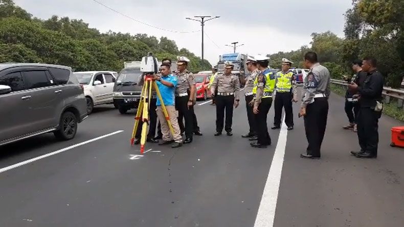 Olah TKP Bus Maut di Tol Purbaleunyi, Arus Lalin Ditutup Sementara