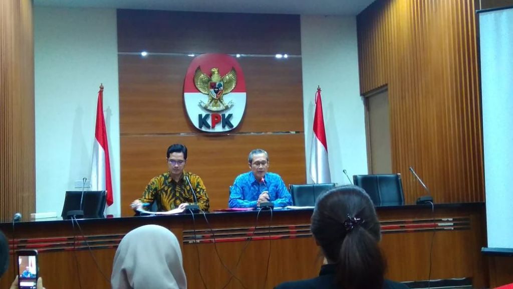 KPK Tetapkan Ketua dan 3 Anggota DPRD Lampung Tengah Tersangka Suap