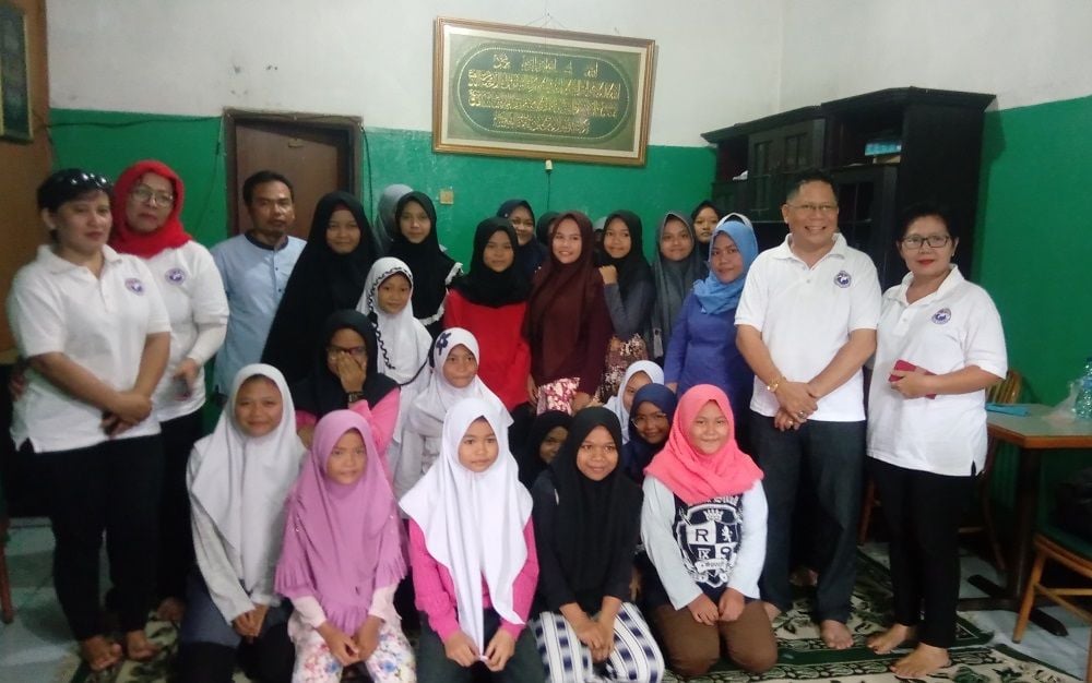 Peduli Sesama, Relawan Liliana Tanoesoedibjo Berbagi di Panti Asuhan