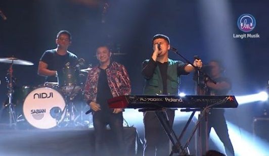 Makna Lagu I Wanna Love You Like A Hurricane Rahasia Hati - Nidji yang Jadi Ost Film 5 CM 