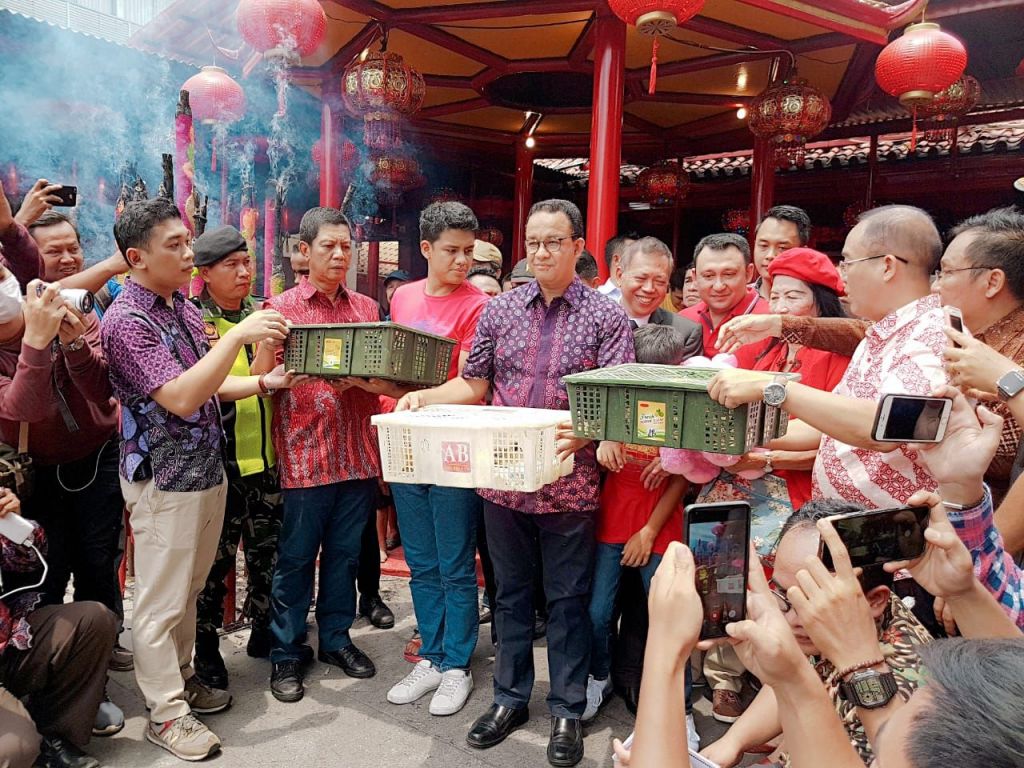 Perayaan Imlek 2019, Anies Kunjungi Vihara Dharma Bhakti di Glodok