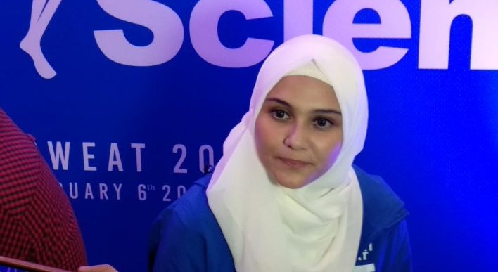 Usai Melahirkan, Zee Zee Shahab Didukung Suami Ikut Tokyo Marathon