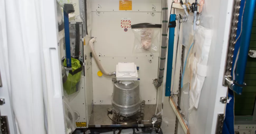 Toilet Stasiun Luar Angkasa Bocor, Ini Penyebabnya