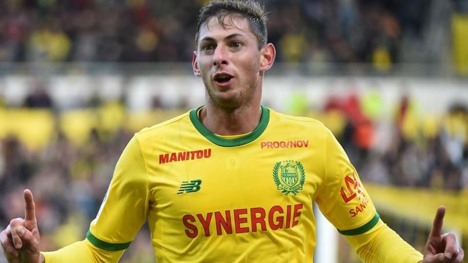 Jasad Emiliano Sala Sudah Teridentifikasi, Pilot Pesawat Masih Hilang