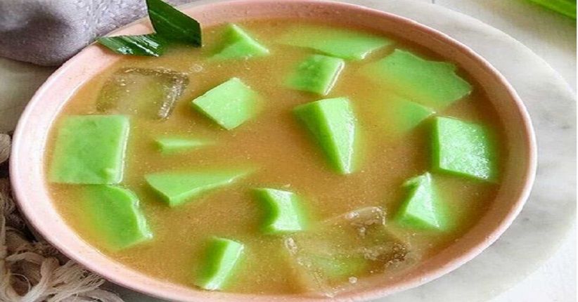Mencicipi Kuliner Khas Pontianak, Segarnya Es Bongko
