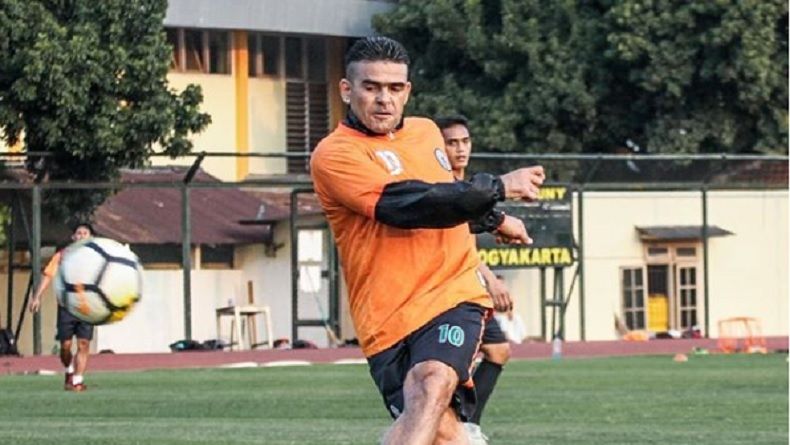 Dilepas PSS Sleman, Cristian Gonzales Dibidik 2 Klub Ini