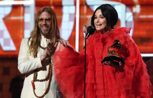 Kacey Musgraves Menangkan Best Album of The Year Grammy Awards 2019