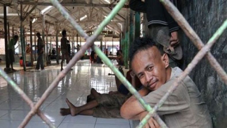 Cegah Gangguan Jiwa selama Pandemi Covid-19, Psikiater: Komunikasi dengan Orang Lain  