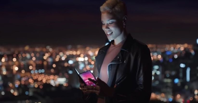 Ponsel Layar Lipat Samsung Dipastikan Debut di 20 Februari 2019