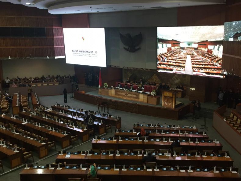 Sidang Paripurna Penutupan, DPR Lantik Pengganti Fayakhun Andriadi