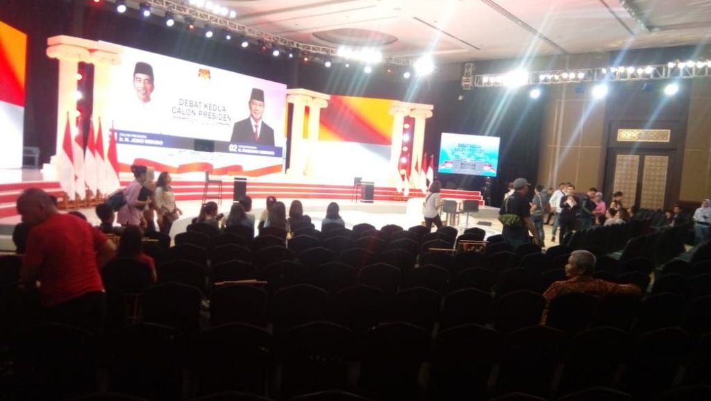 Panggung Debat Kedua Capres Kedepankan Unsur Nasionalisme