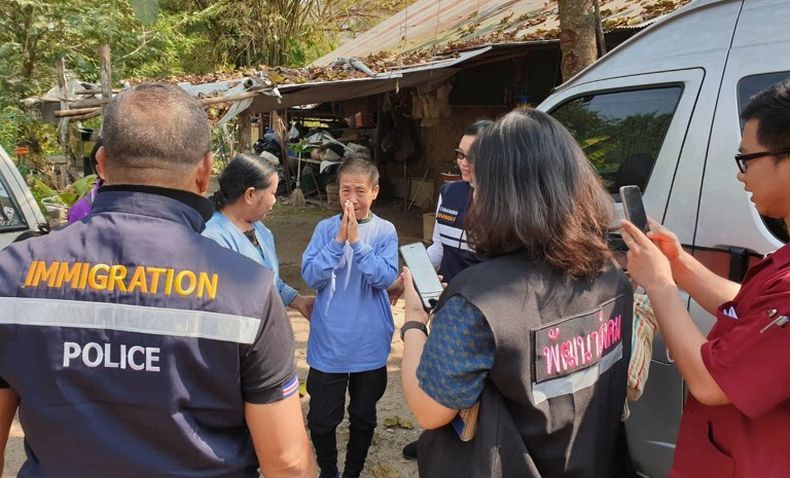 Lemah Ingatan, Perempuan Ini Jalan Kaki 640 Km untuk Cari Jalan Pulang