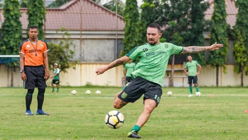 Prediksi Persebaya Vs Persidago: Bajul Ijo Pantang Remehkan Lawan