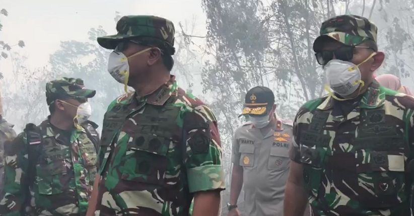 TNI Siapkan Pasukan dan Pompa Air di Lokasi Karhutla Riau