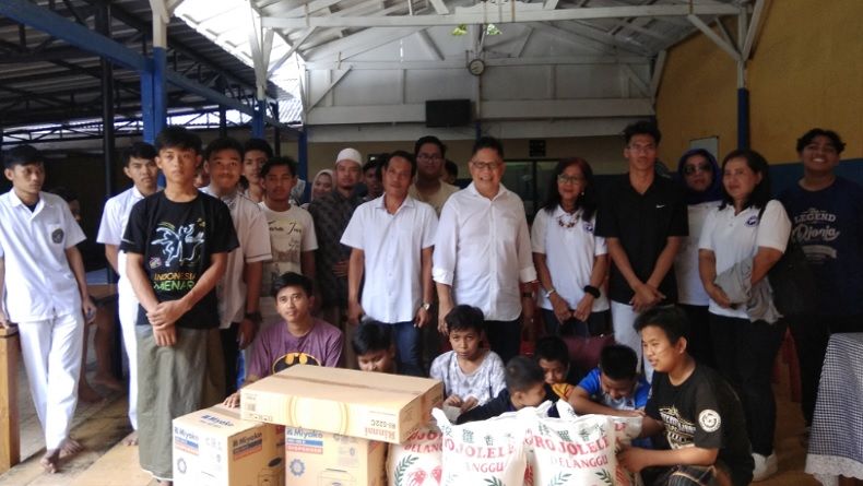 Relawan Liliana Tanoesoedibjo Berbagi di Panti Asuhan Putra Nusa