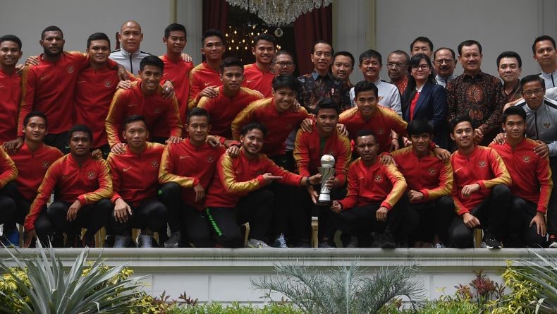 Bertemu Timnas U-22, Presiden Jokowi Beri Bonus Rp 200 Juta
