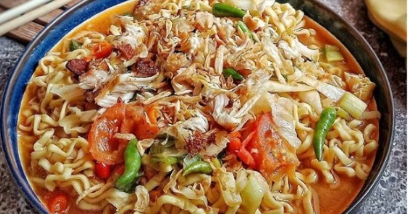 Lezatnya Menyantap Mi Tek Tek Kuah, Lebih Enak jika Pedas