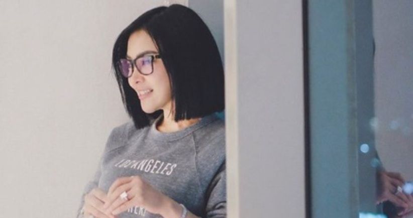 Konfirmasi Kabar Pernikahan, Syahrini dan Reino Banjir Ucapan Selamat