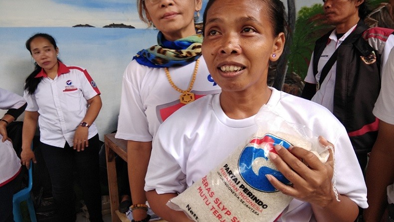 Bazar Perindo Datang, Warga Pademangan: Alhamdulillah, Senang Sekali