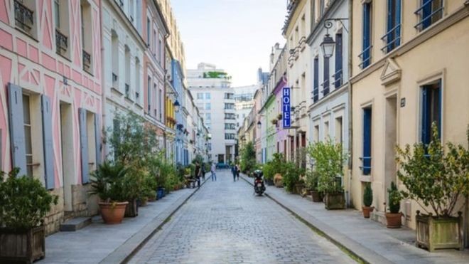 Jalanan Indah di Kota Paris Ini 'Tak Mau Masuk' ke Instagram