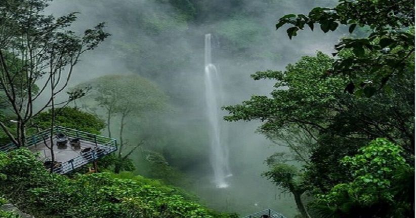 Curug Cimahi, Tertinggi di Bandung & Terkenal Eksotis karena Pelangi