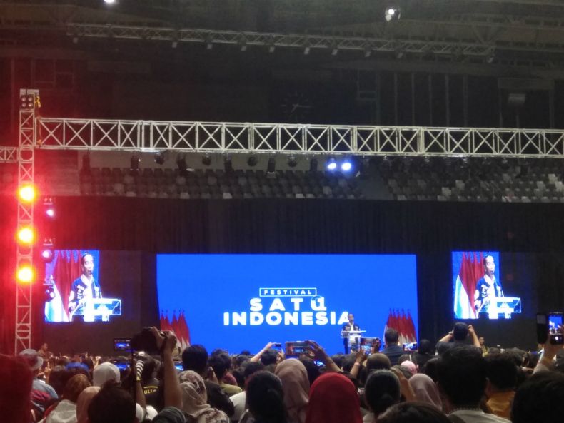 Bertemu Ratusan Milenial, Jokowi: Tahu kan Unikorn yang Online Itu?