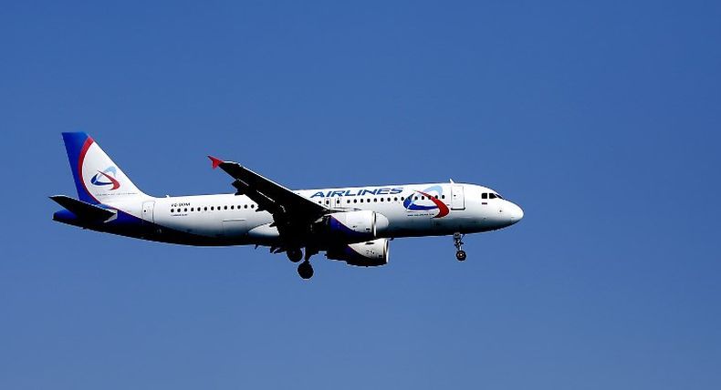 Pilot Yakin Ada Bom, Pesawat Rusia Mendarat Darurat di Azerbaijan