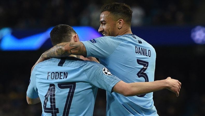 Man City Menang Telak atas Schalke, Danilo: Saat Terindah di Musim Ini