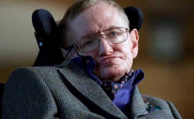 Mantan Perawat Stephen Hawking Dilarang Praktik oleh Otoritas Inggris