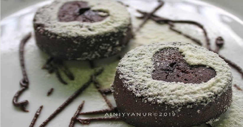 Berkreasi Membuat Chocolatos Lava Cake yang Kekinian