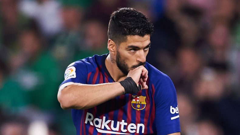 Bikin Gol Kontra Real Betis, Suarez Samai Rekor Forlan di La Liga