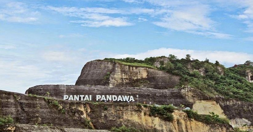 Smartfren Perluas Jaringan 4G LTE ke Pantai Pandawa