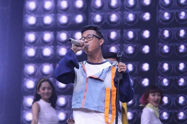 Bawakan Lagu History, Igan Lolos ke Super 7 Rising Star Indonesia
