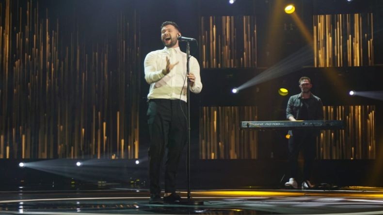 Lirik Lagu You Are The Reason – Calum Scott dan Terjemahan, Berkisah Seseorang Ditinggalkan sang Kekasih