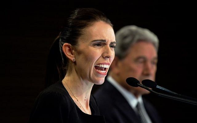 Sah, Selandia Baru Larang Penjualan Senapan Militer dan Semi-Otomatis