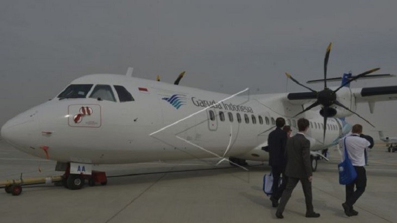 Pesawat ATR Garuda Pecah Ban Jelang Take Off dari Bandara Ngurah Rai