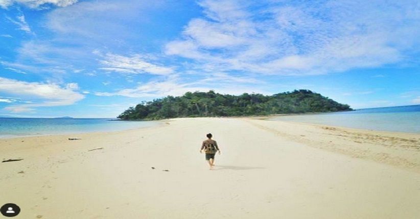 Keunikan Pulau Bogisa yang Menjulur ke Laut, Eksotis di Gorontalo