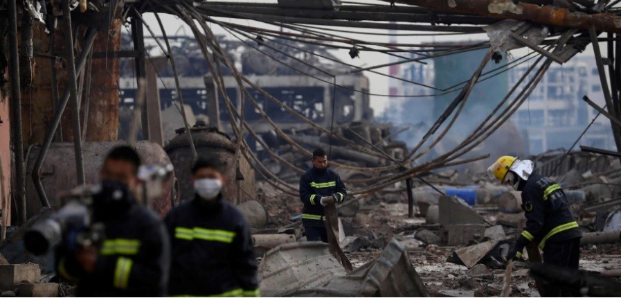 Ledakan Pabrik China, 64 Tewas dan 1 Pria Diselamatkan Setelah 40 Jam