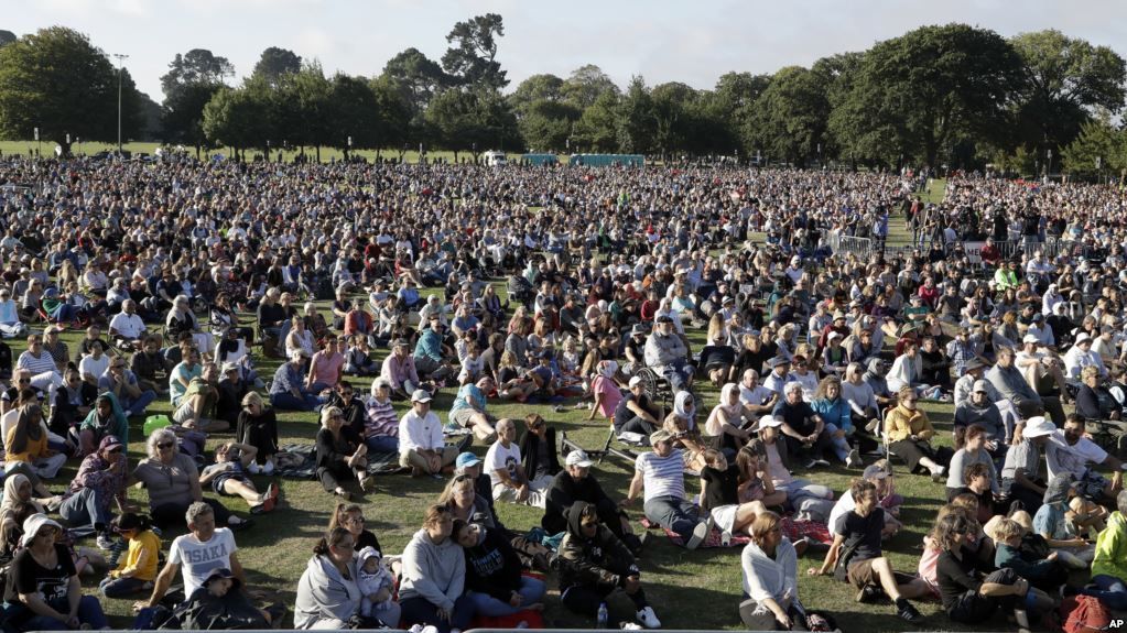Kenang Korban Penembakan, 40.000 Warga Selandia Baru Ikut Doa Bersama