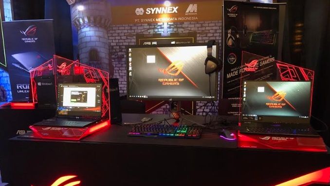 Asus Pamer 2 Laptop ROG Zephyrus di Event Build Your Gaming Empire